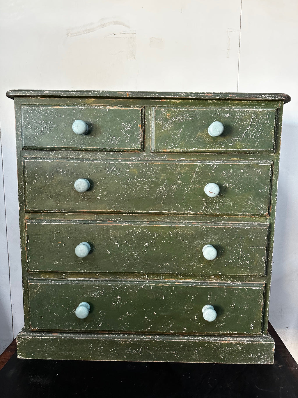 Retro Chest of Drawers in a Distressed Painted Finish