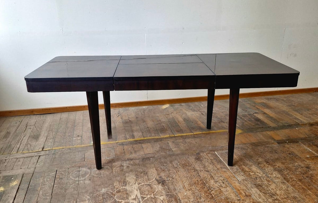 Mid-Century Modern Czech Dining Table by Jindřich Halabala