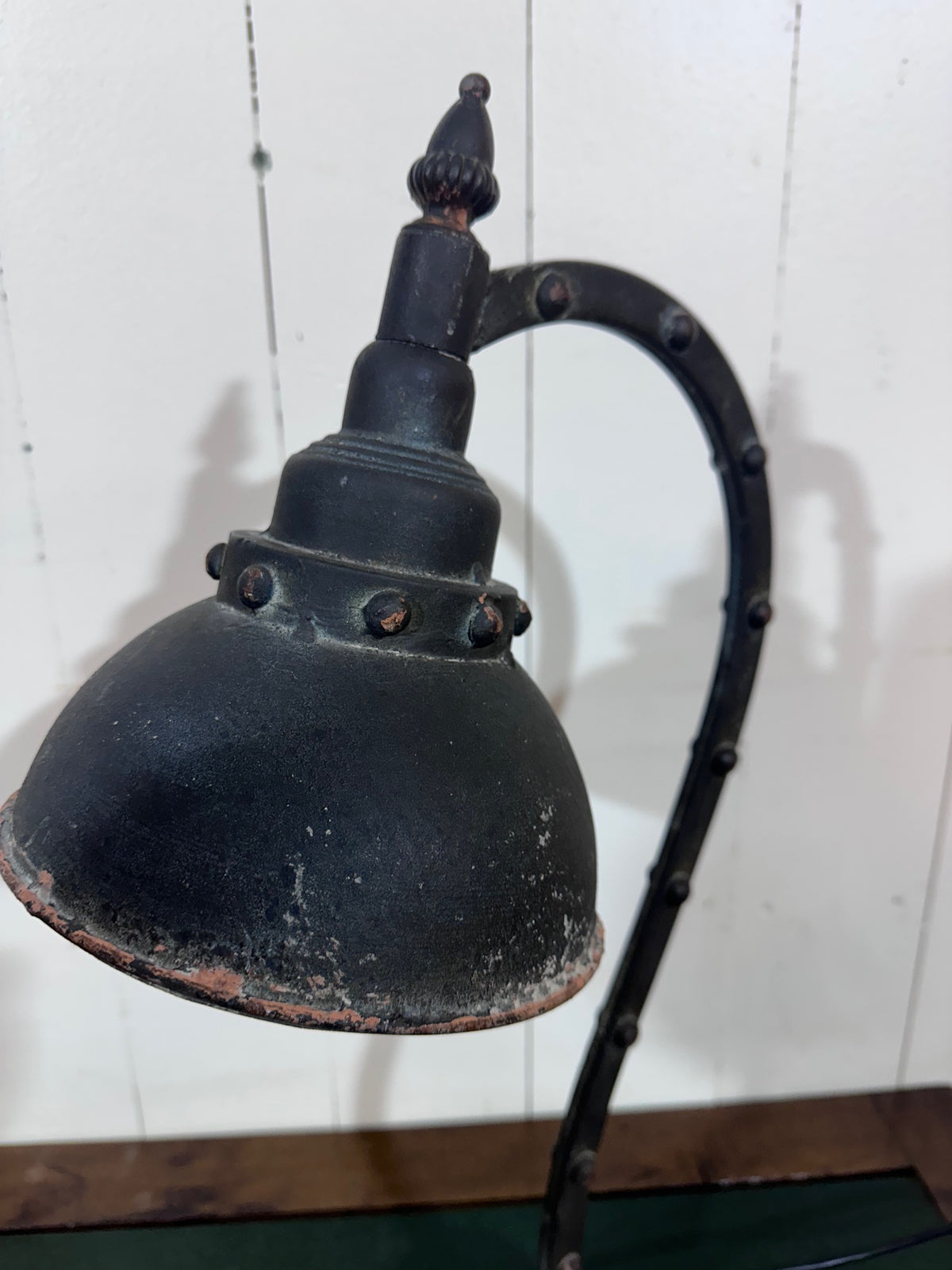 Vintage Gothic Style Desk Lamp