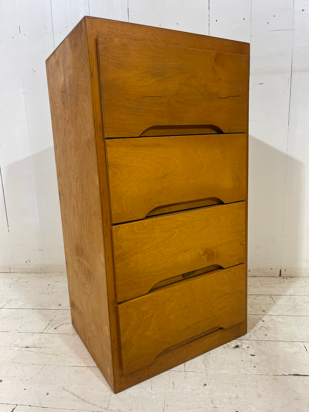 Mid Century Compact Chest of Drawers