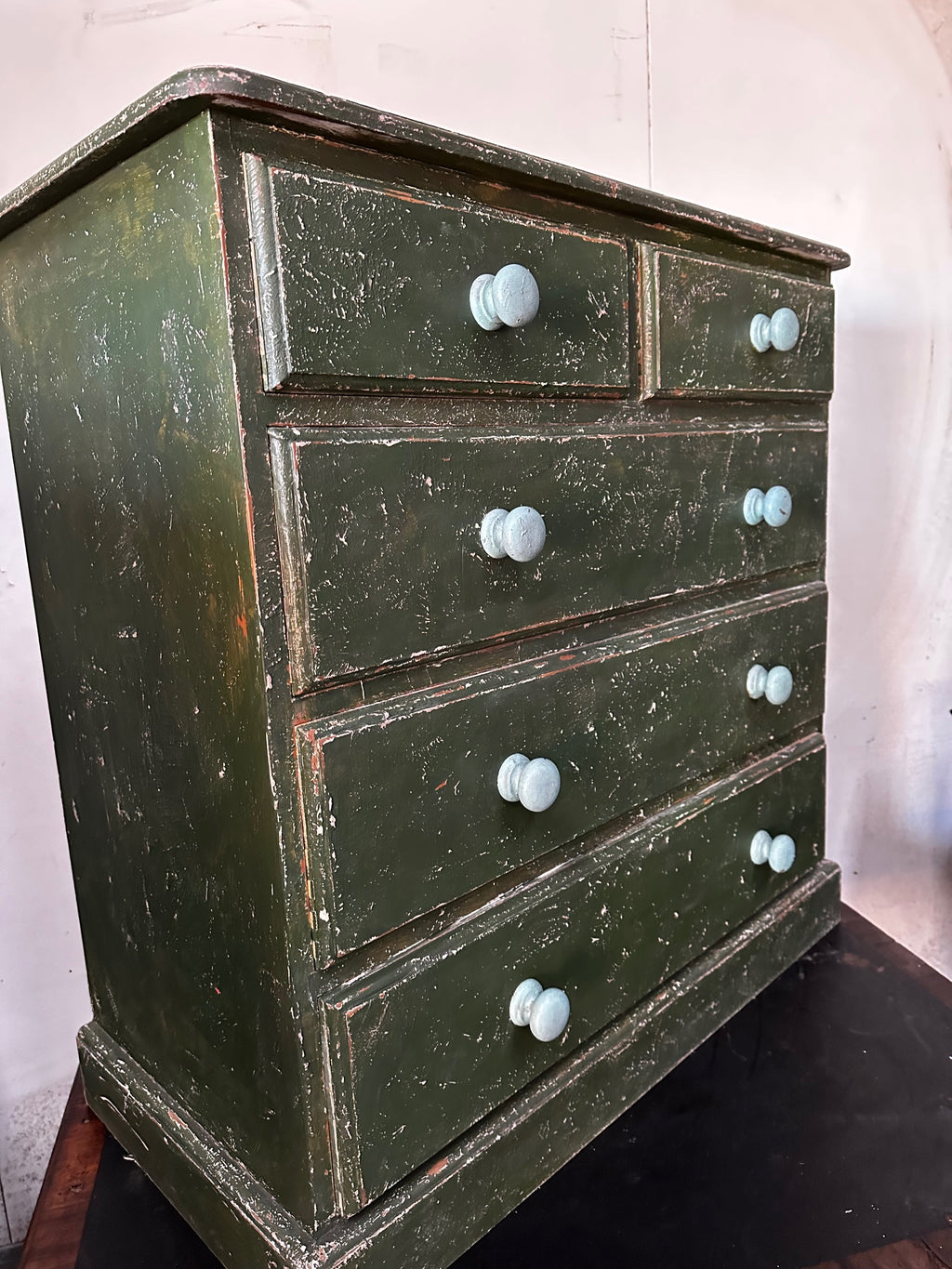 Retro Chest of Drawers in a Distressed Painted Finish