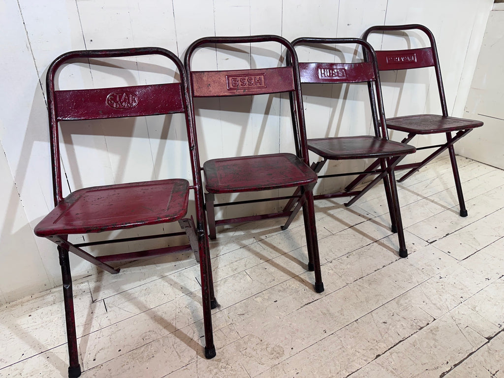WW2 Folding Mess Chair – Distressed Red Finish