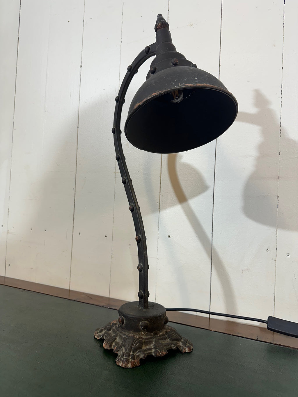 Vintage Gothic Style Desk Lamp