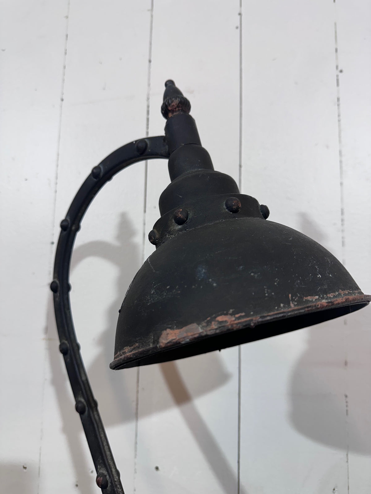 Vintage Gothic Style Desk Lamp